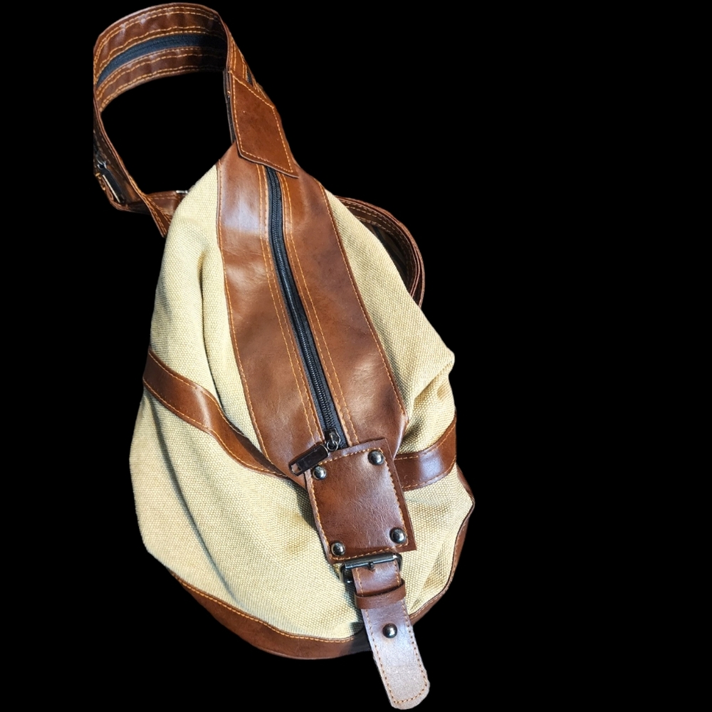 🤎90s Canvas Backpack